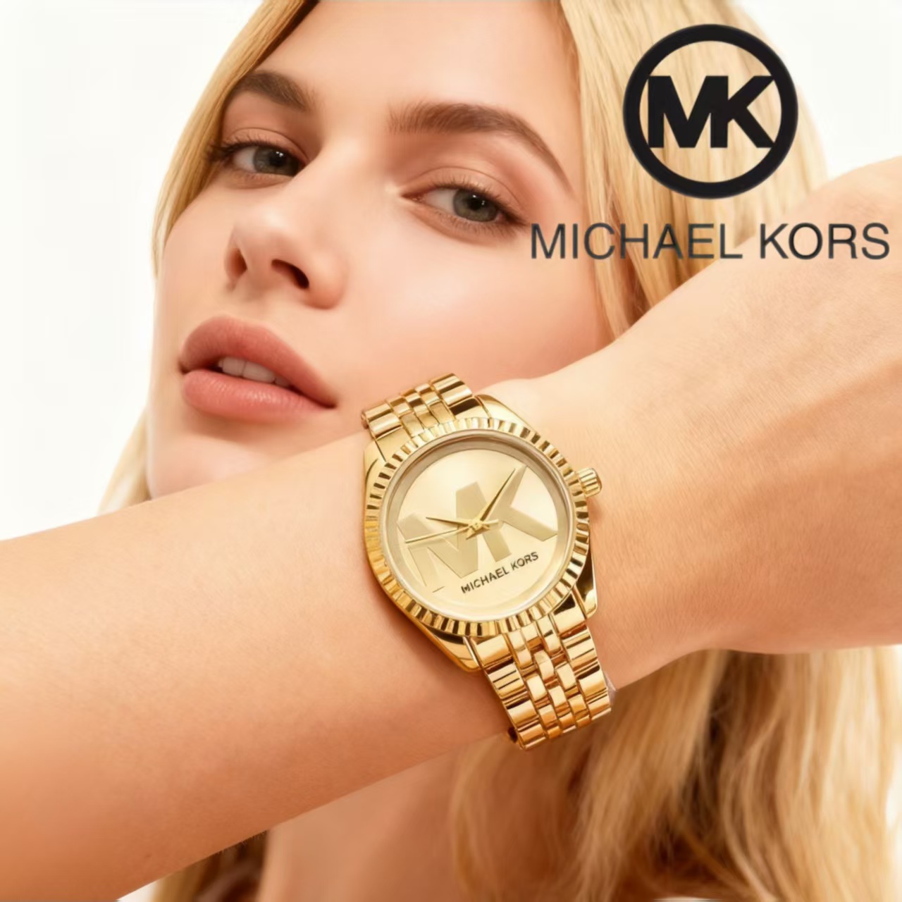 Luxury Watch Photo - Michael Kors Luxury Rose Gold Women's