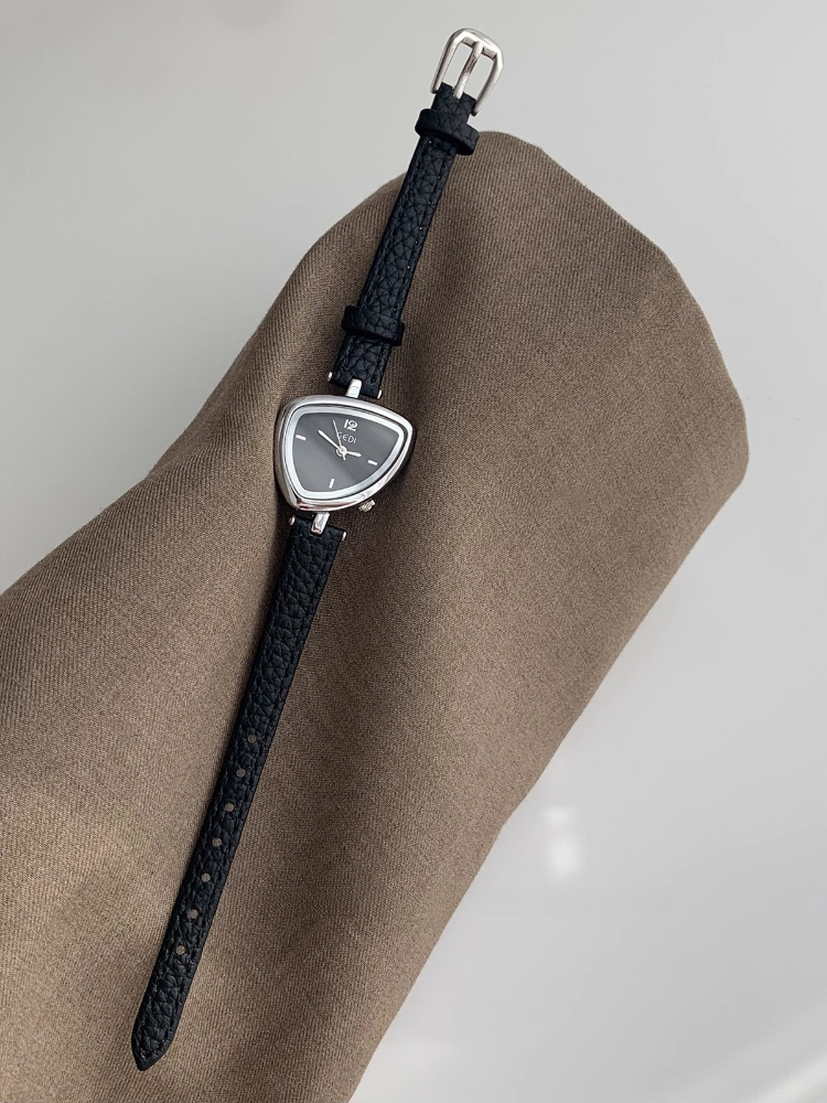Women Quartz Watch Simple Gold - Watch Triangle Luxury 评论和价格