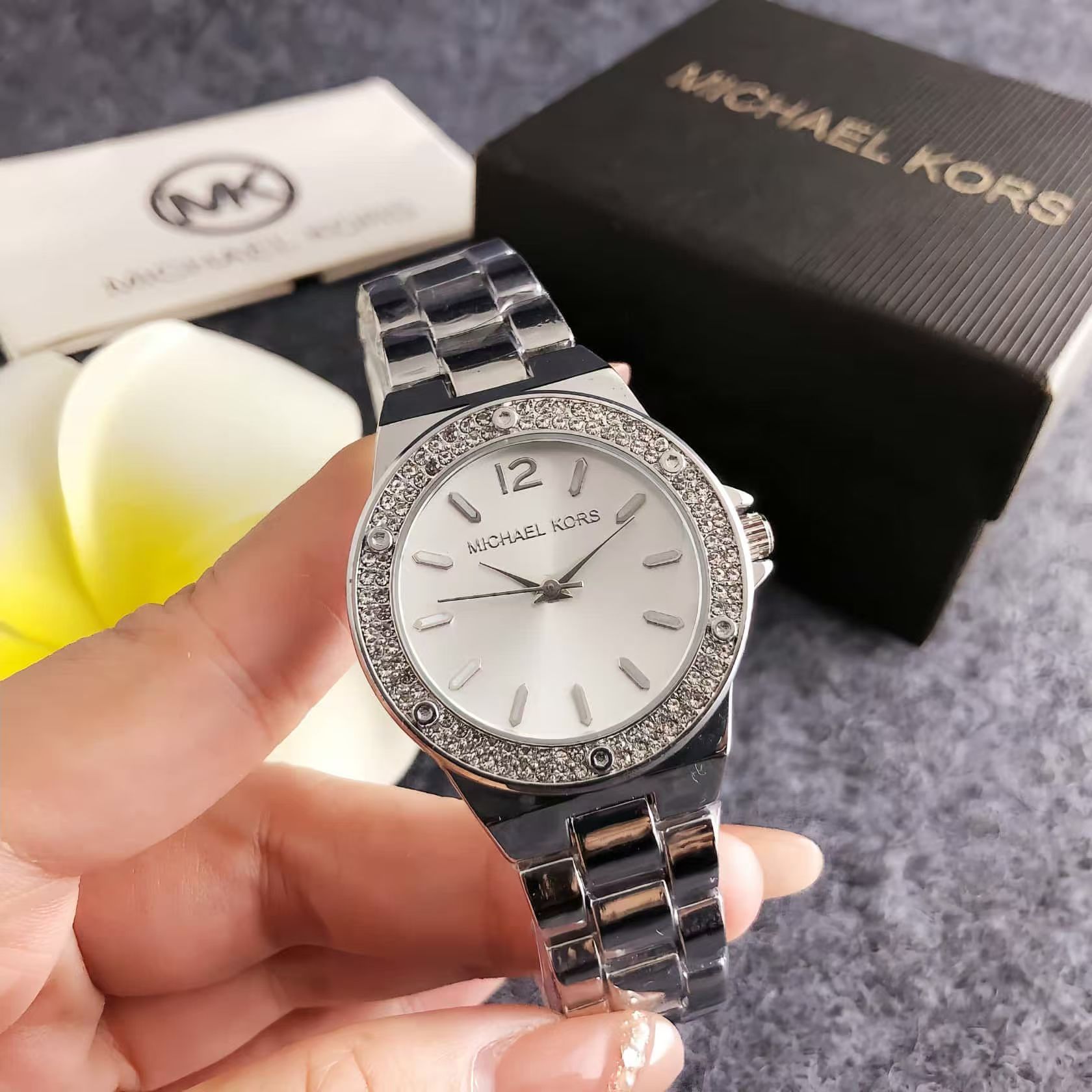 Michael Kors Fashion Luxury Wo - Luxury Watch Photo 评论和价格