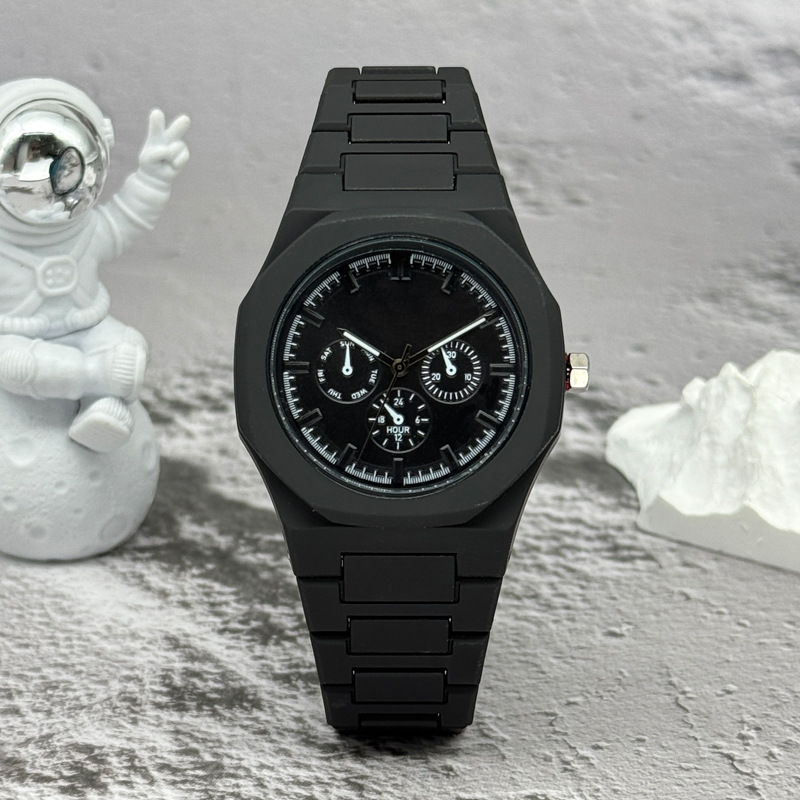 Famous Brand Fake Three-Eyed D - Luxury Watch Index 评论和价格